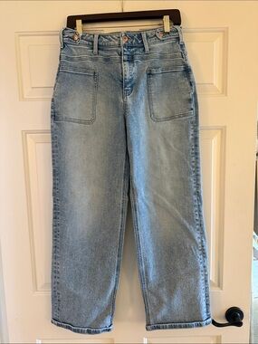 Flying Monkey Light Blue Straight Leg Jeans with Front Patch Pockets size 28
